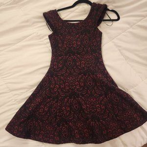 Forever 21 red and black mini dress with pronounced shoulder straps